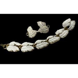 1960s Lisner White  Lucite Leaf Necklace and Clip Earrings-Vintage Estate Find
